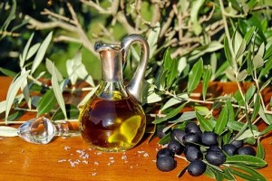 Un compus din uleiul de măsline ar putea ajuta la prevenirea cancerului cerebral