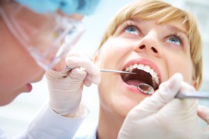 Știai că sănătatea orală poate juca un rol crucial în prevenția cancerului?