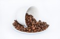 Consumul de cafea reduce riscul de apariție a melanomului